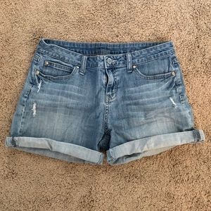Jennifer Lopez Jean shorts size 6